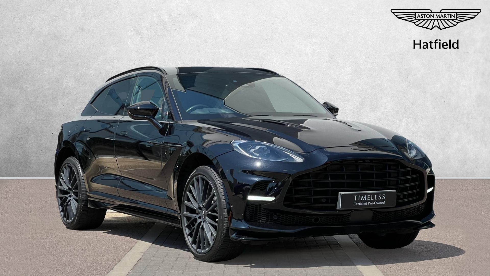 Aston Martin DBX