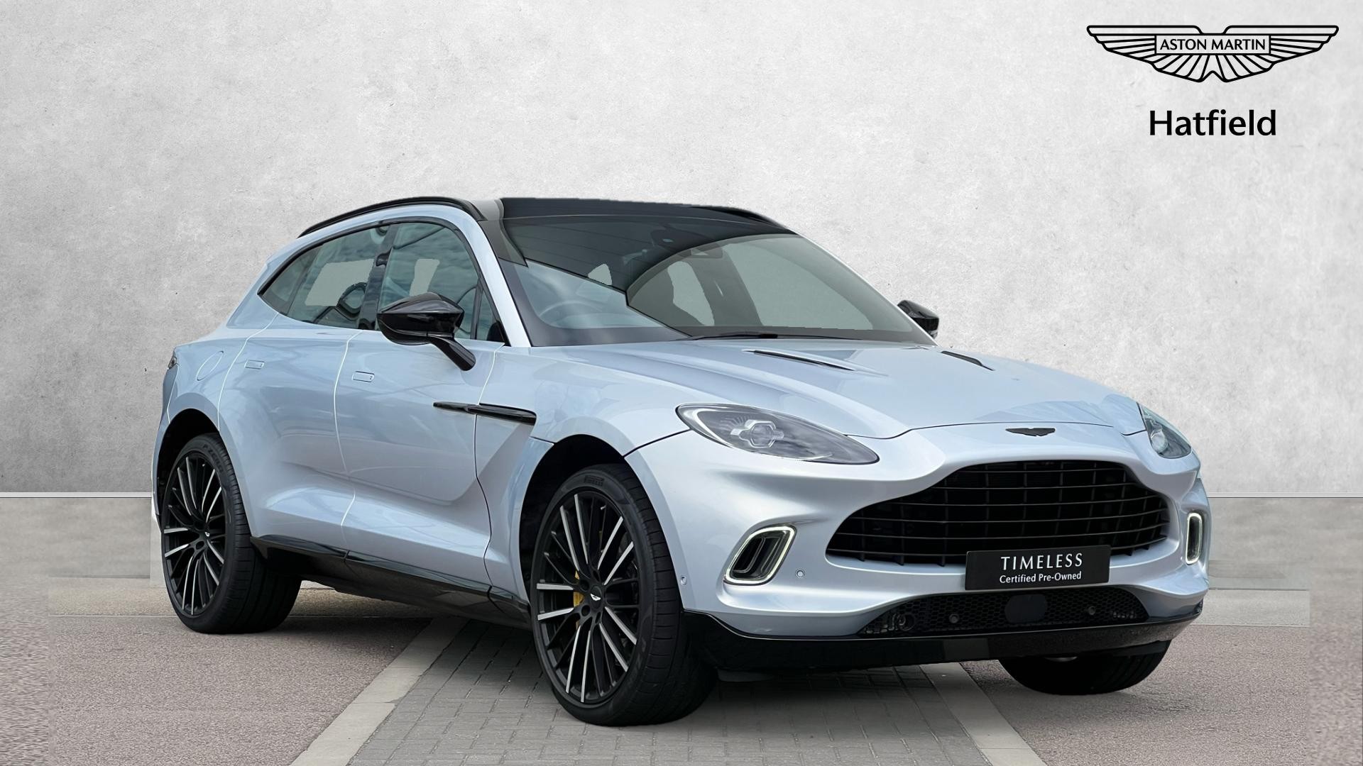 Aston Martin DBX