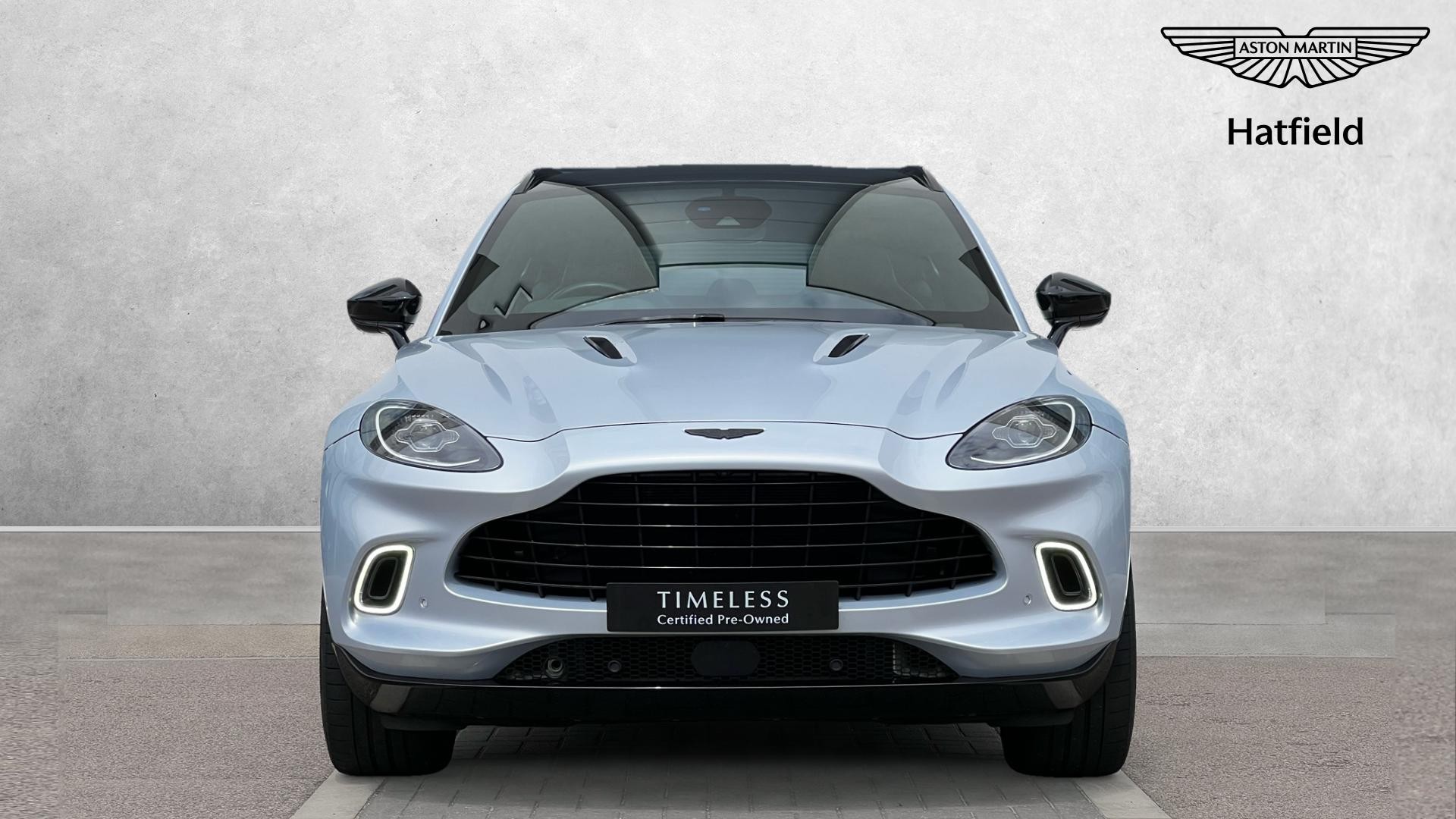 Aston Martin DBX