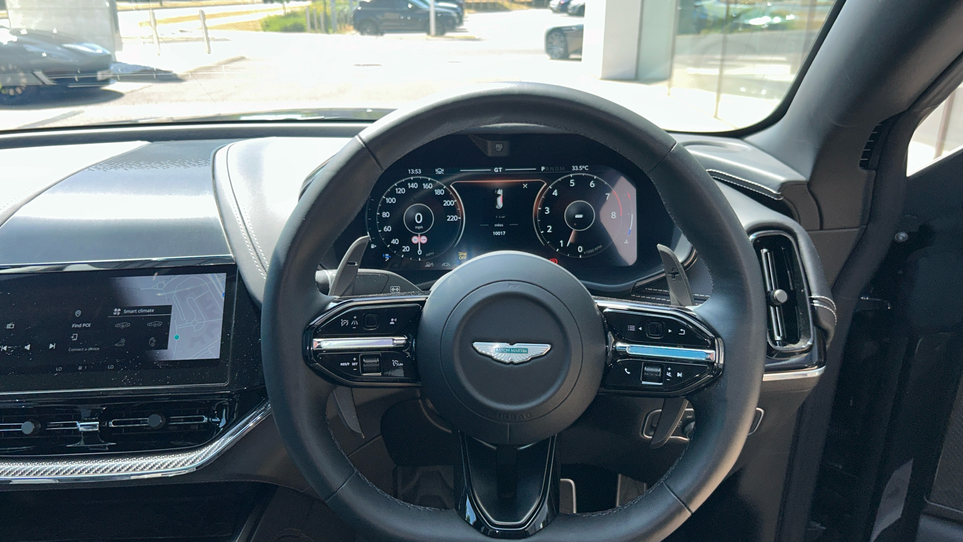 Aston Martin DBX