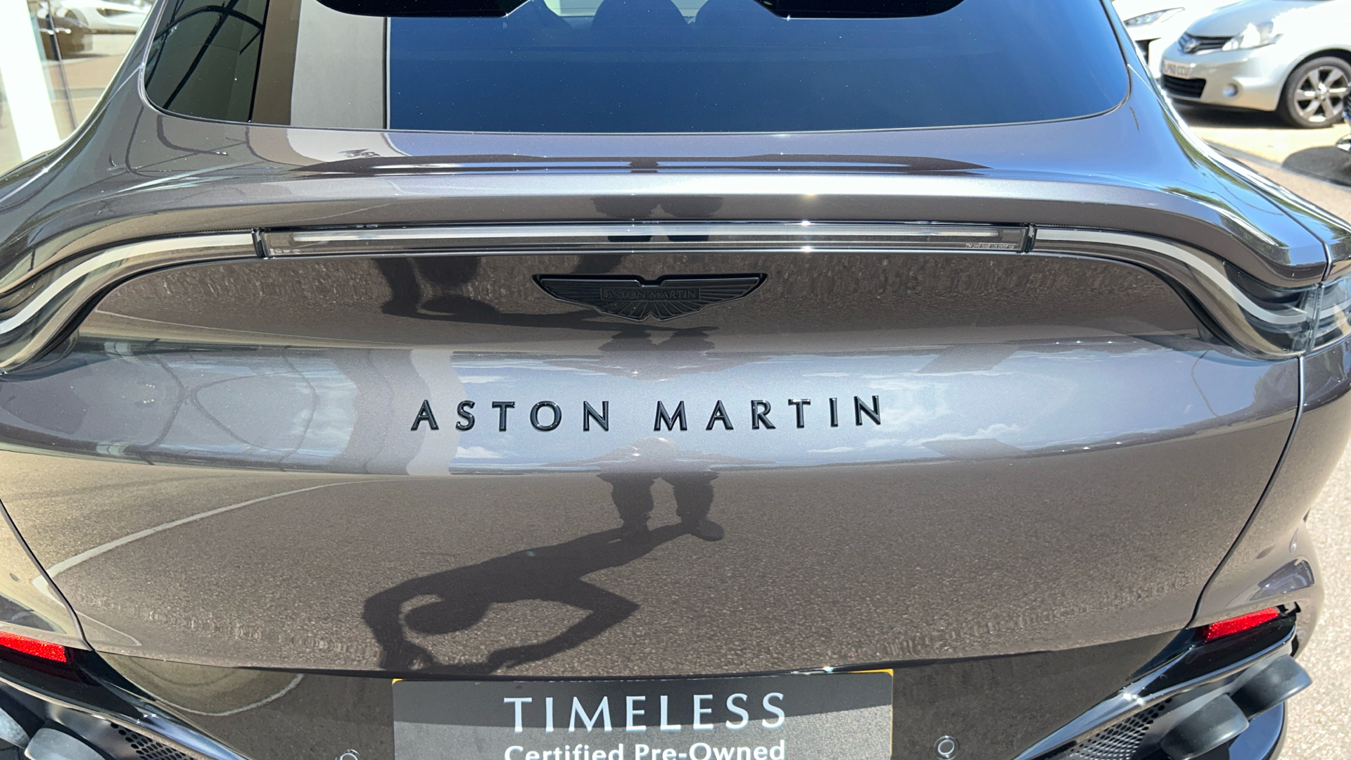 Aston Martin DBX