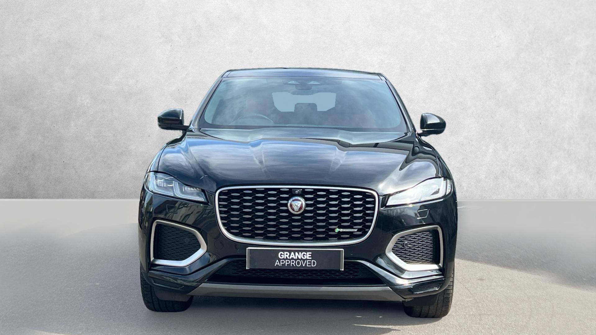 Jaguar F Pace