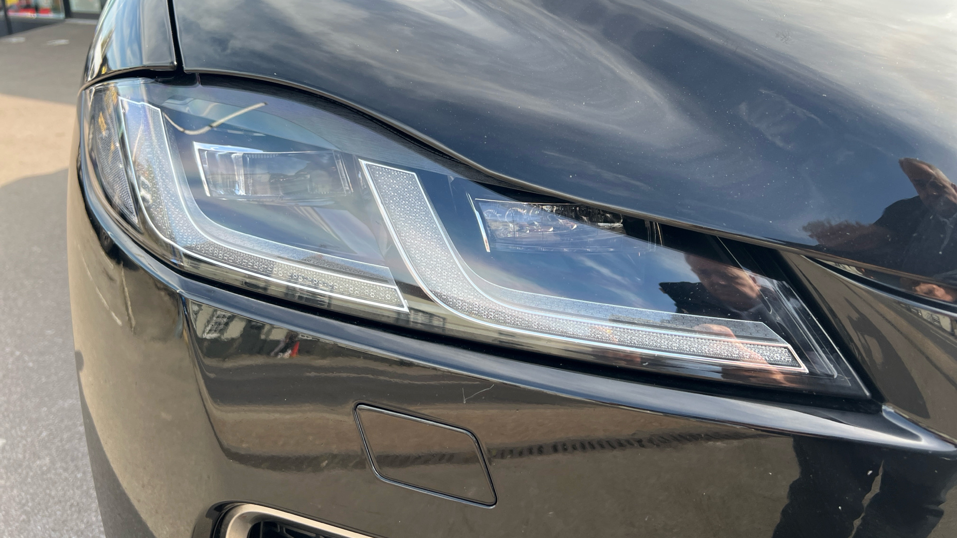Jaguar F Pace