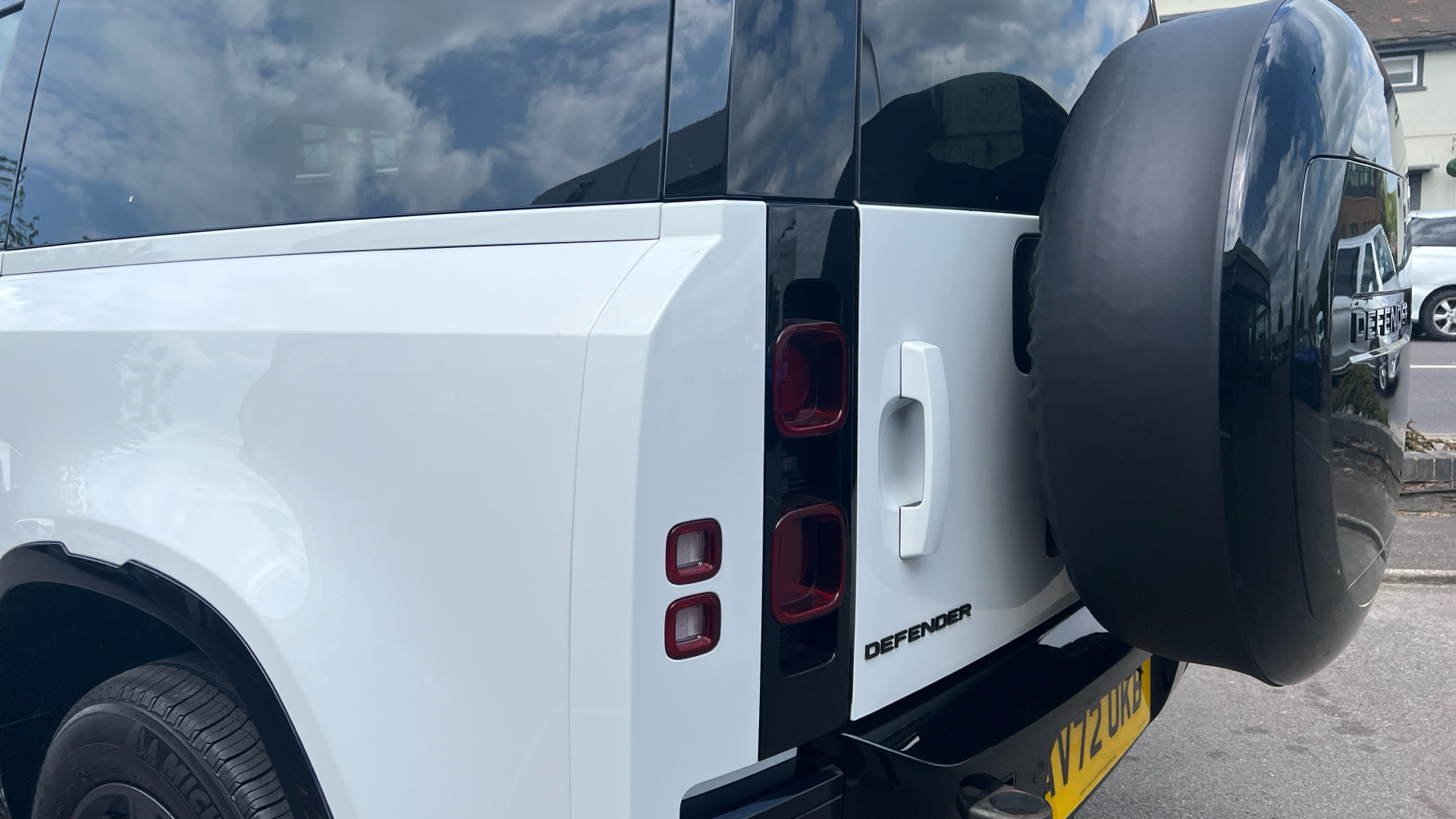 Land Rover Defender