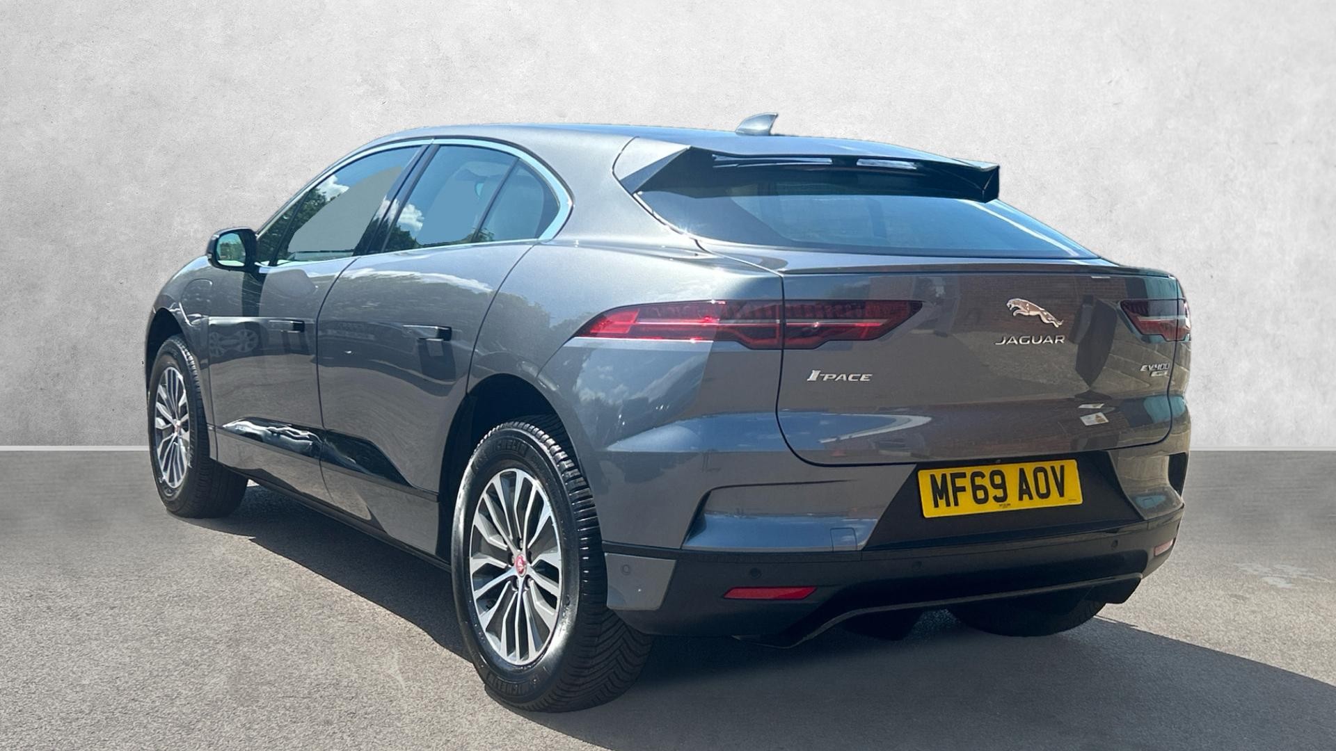 Jaguar I Pace