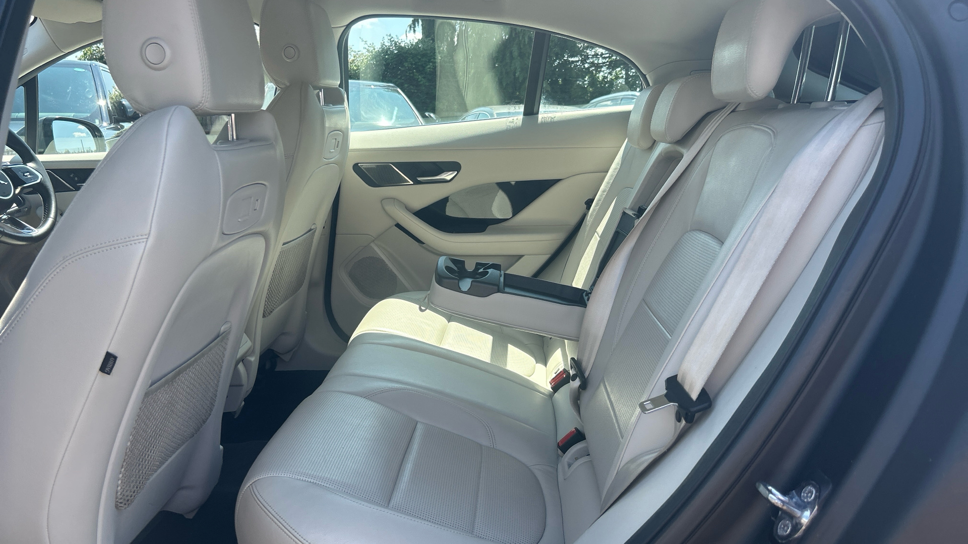 Jaguar I Pace