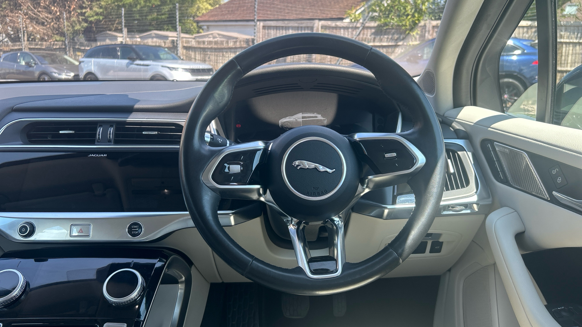 Jaguar I Pace