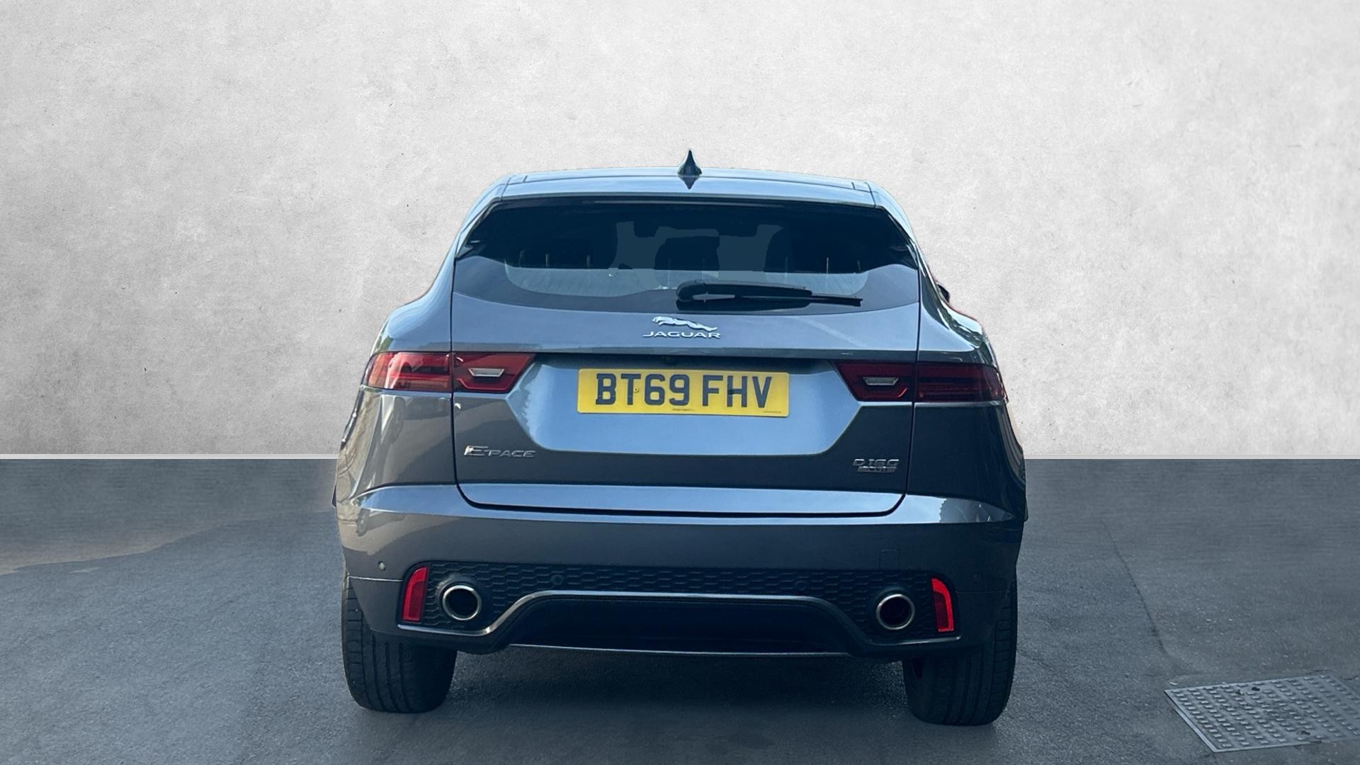 Jaguar E Pace