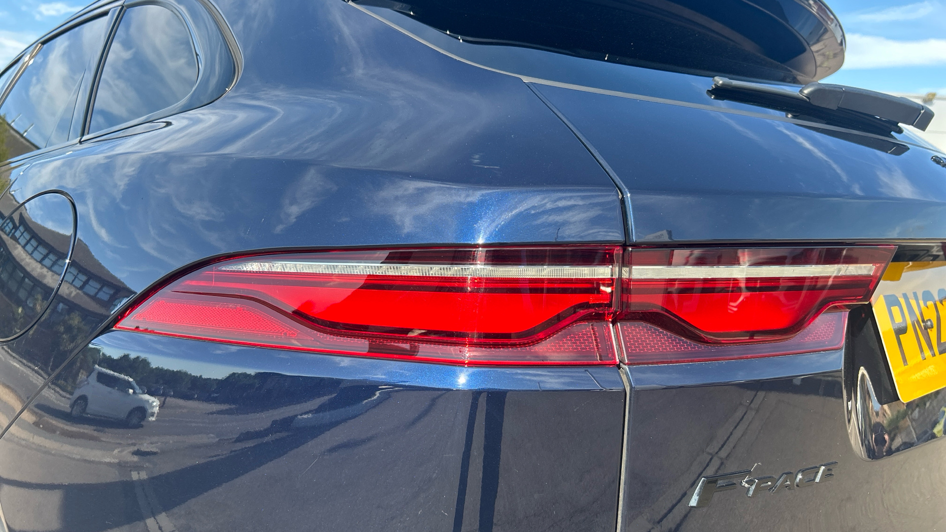 Jaguar F Pace