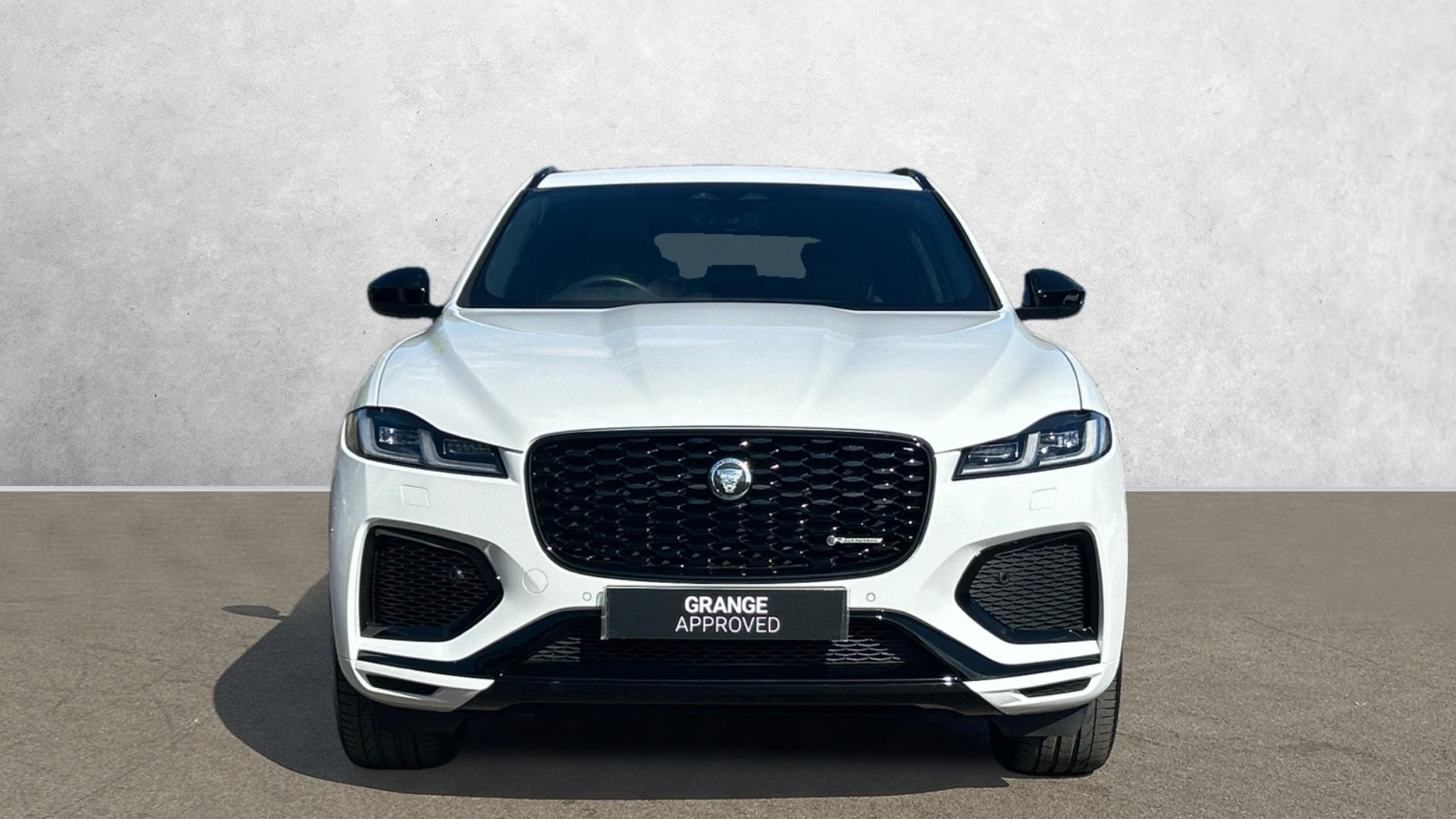 Jaguar F Pace