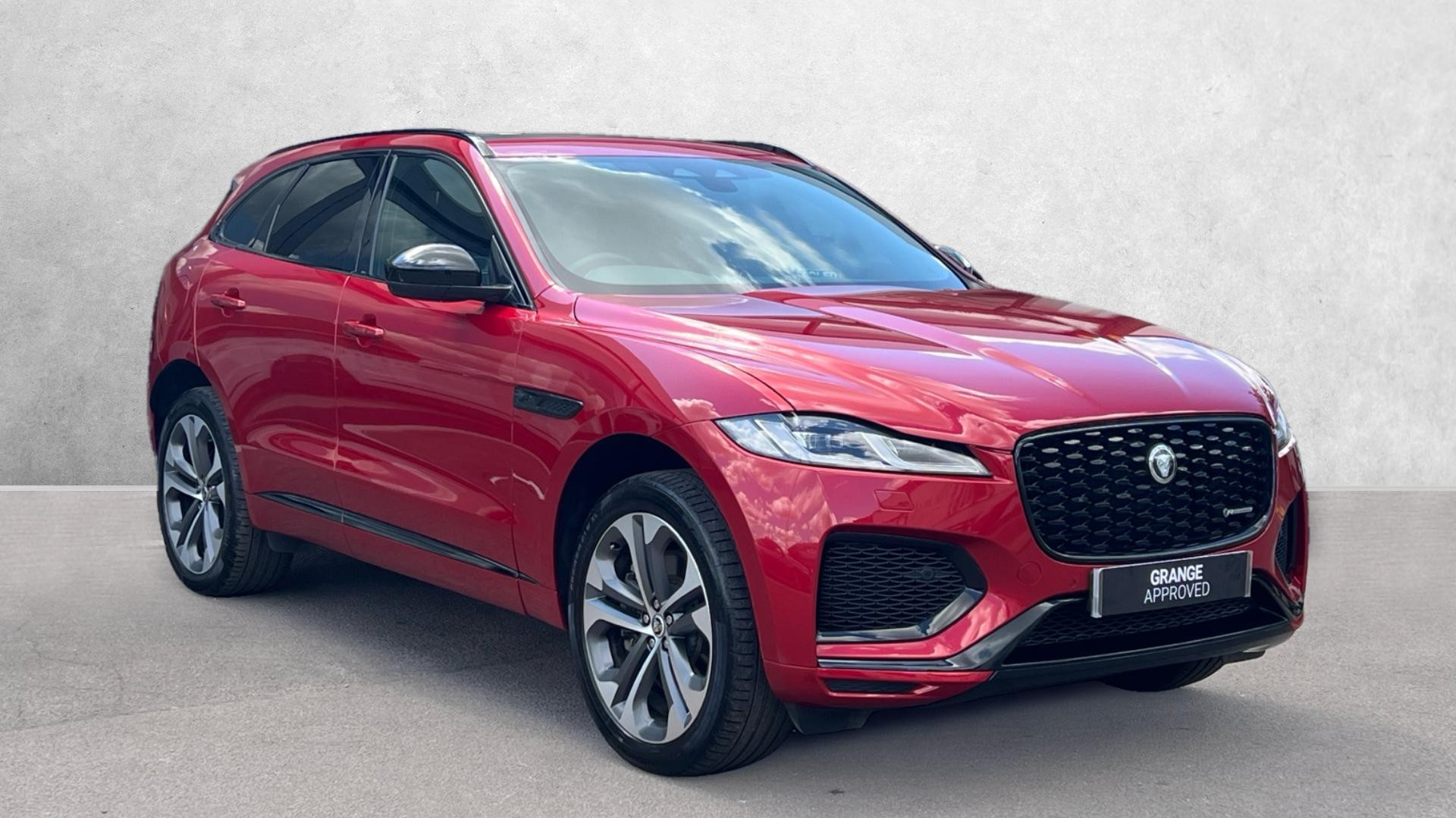Jaguar F Pace