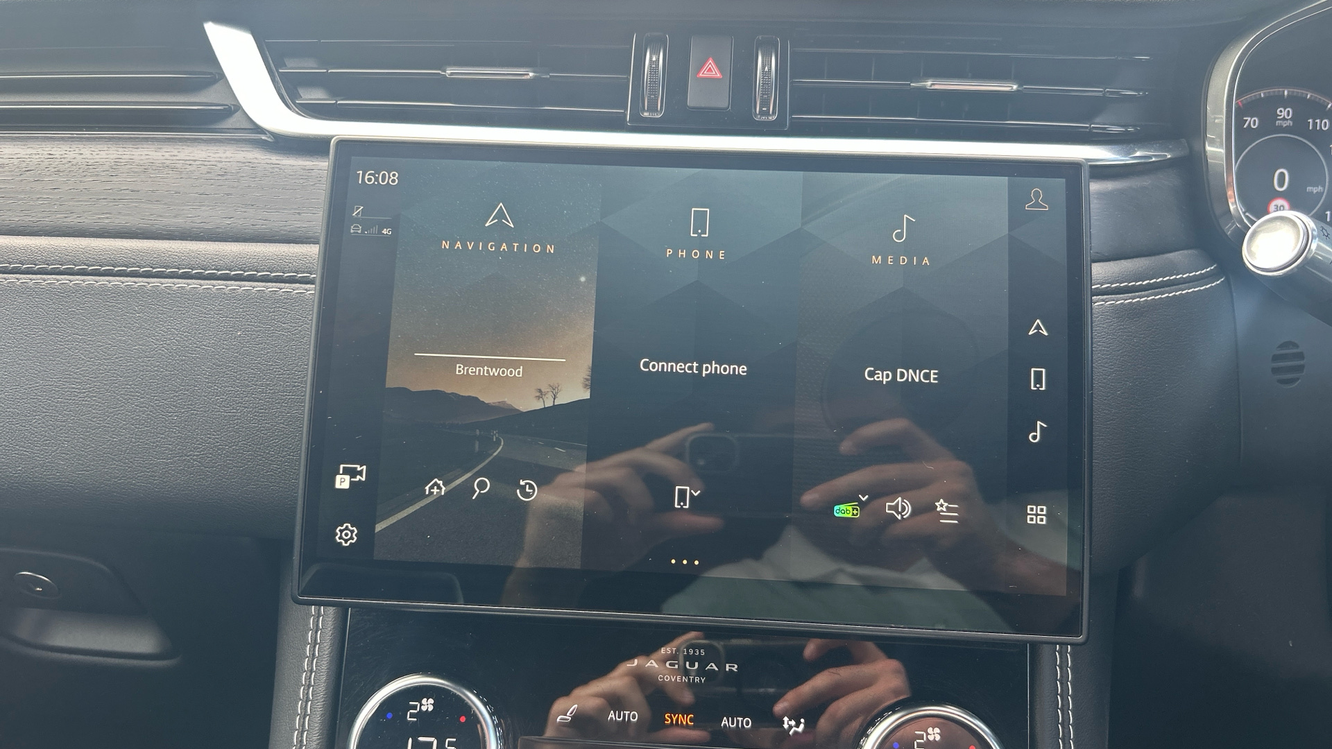 Jaguar F Pace