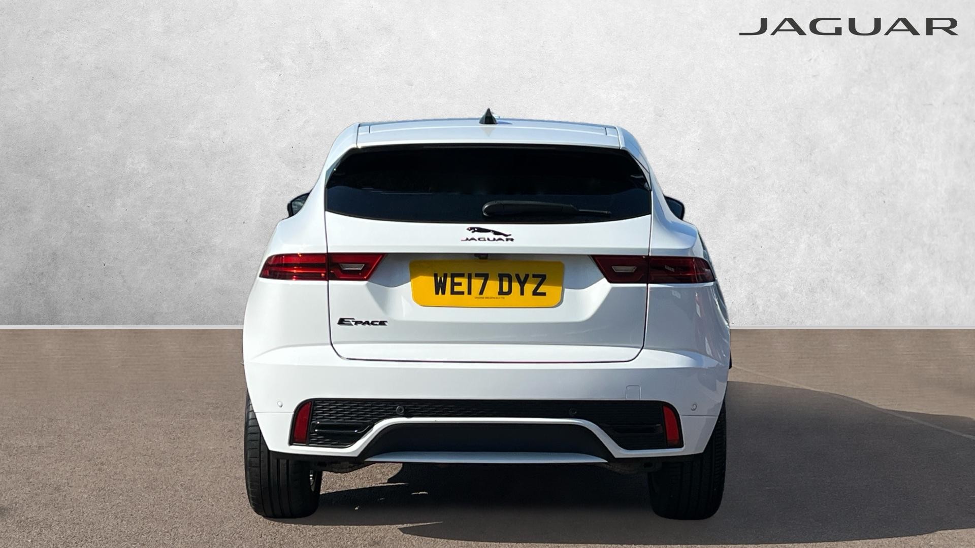 Jaguar E Pace