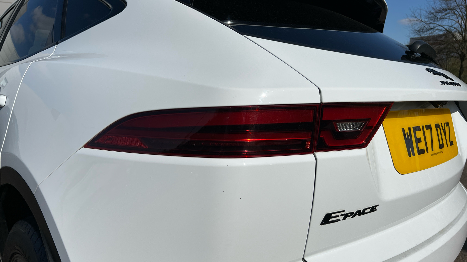 Jaguar E Pace