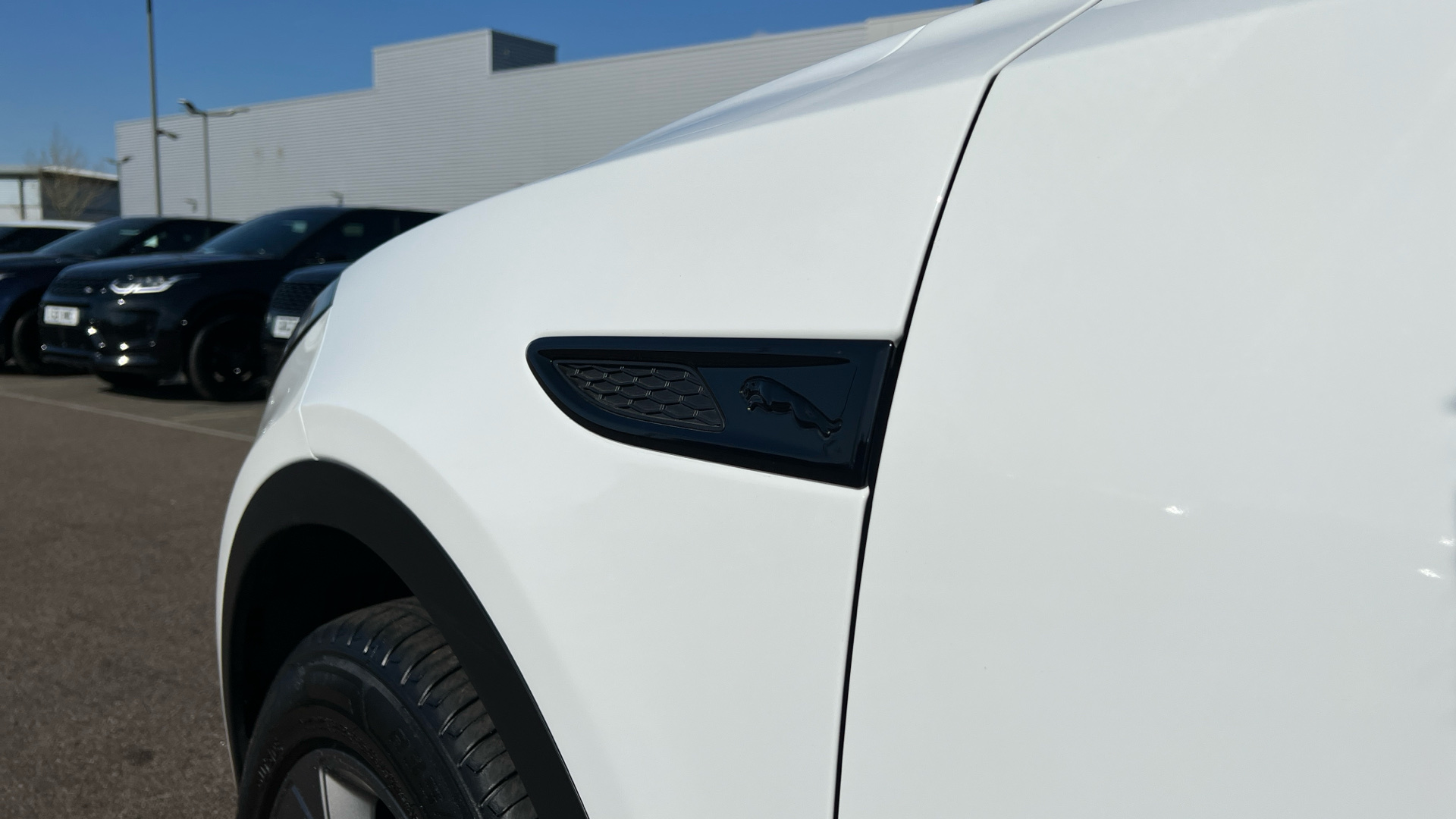Jaguar E Pace