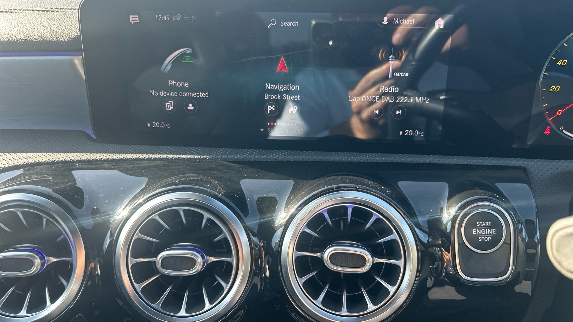 Mercedes Benz CLA