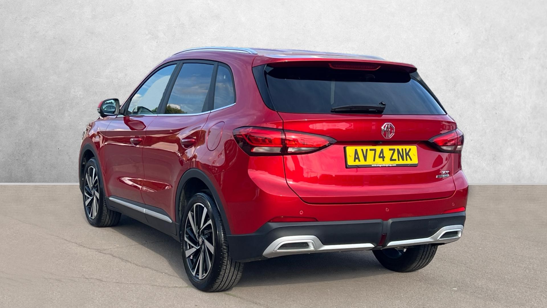 MG ZS