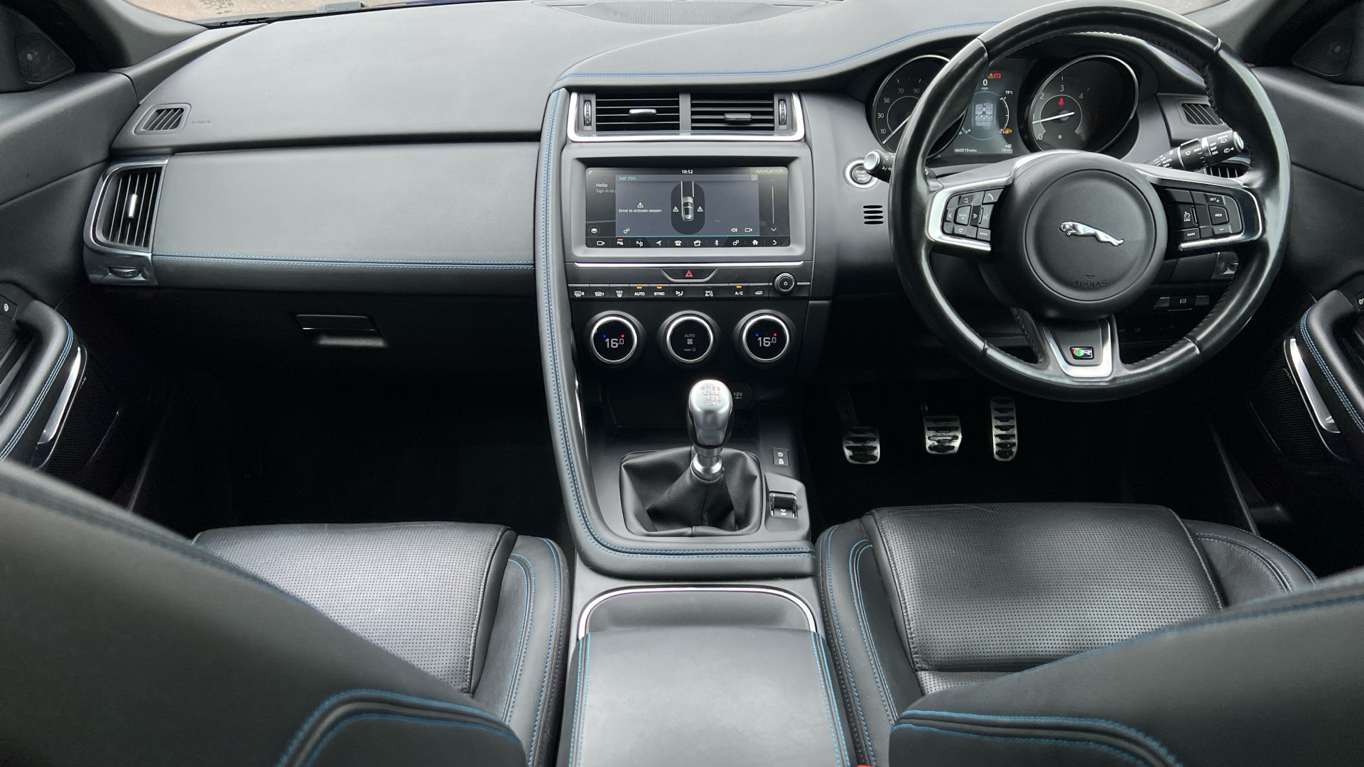 Jaguar E Pace