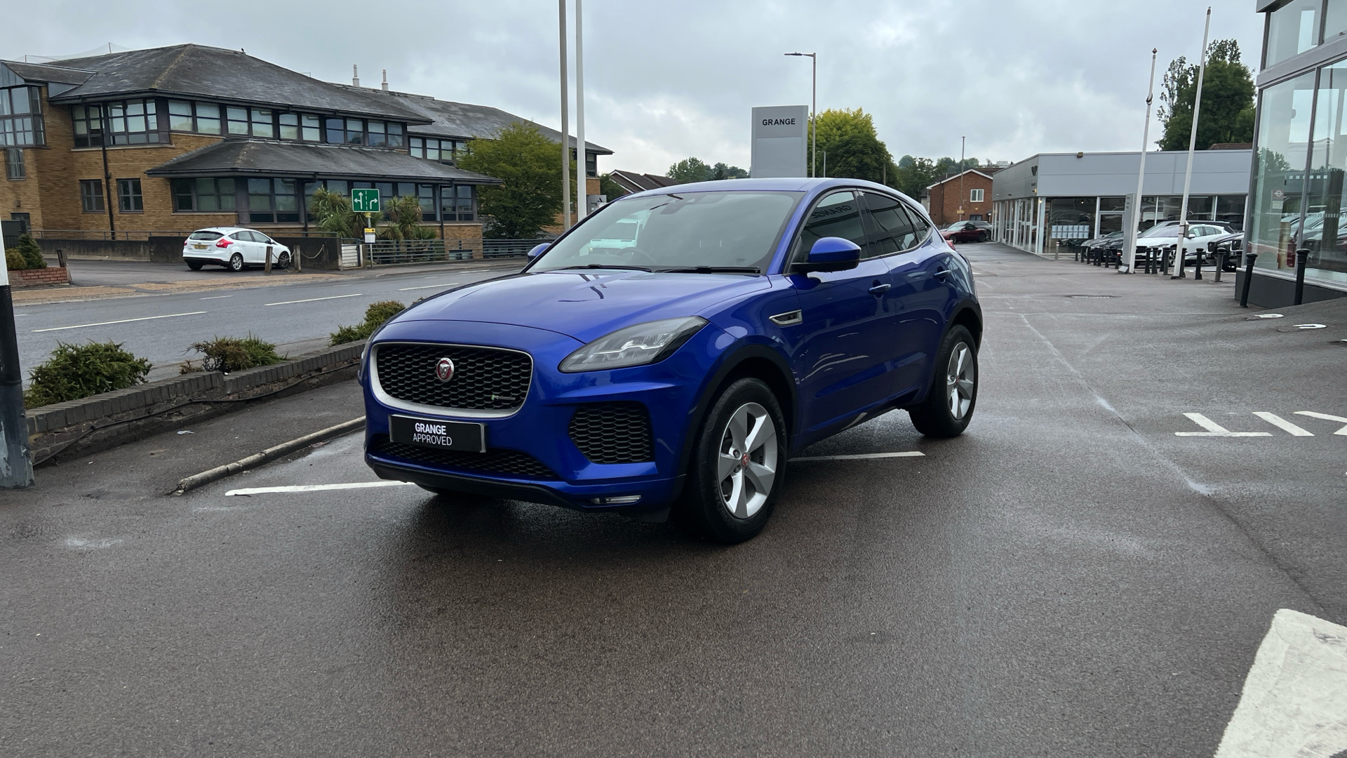 Jaguar E Pace