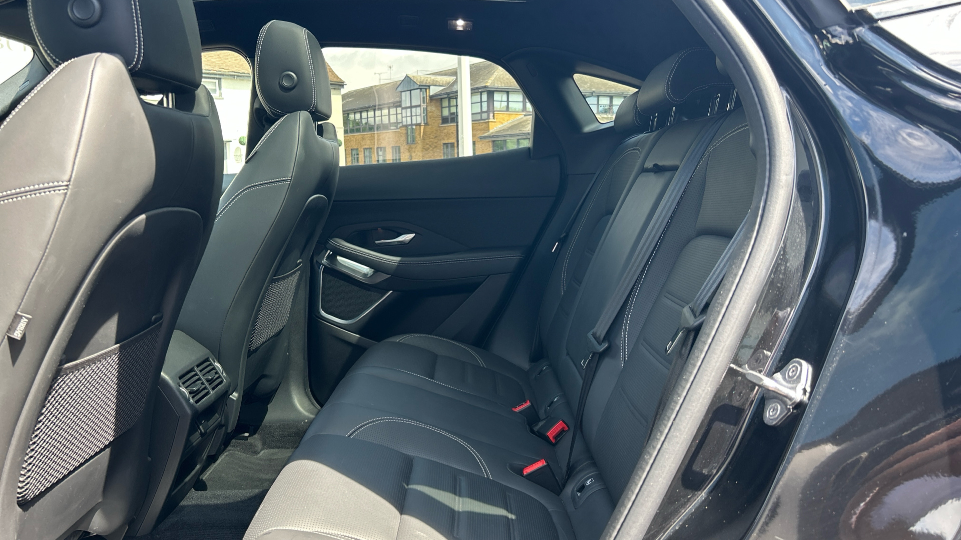 Jaguar E Pace