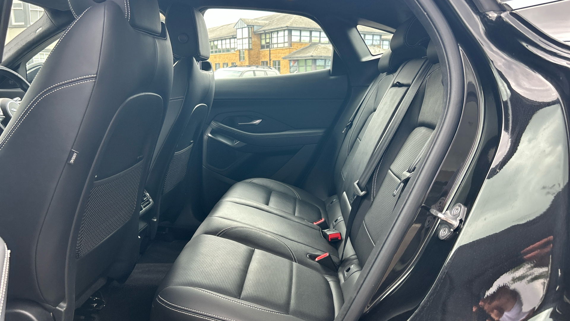Jaguar E Pace