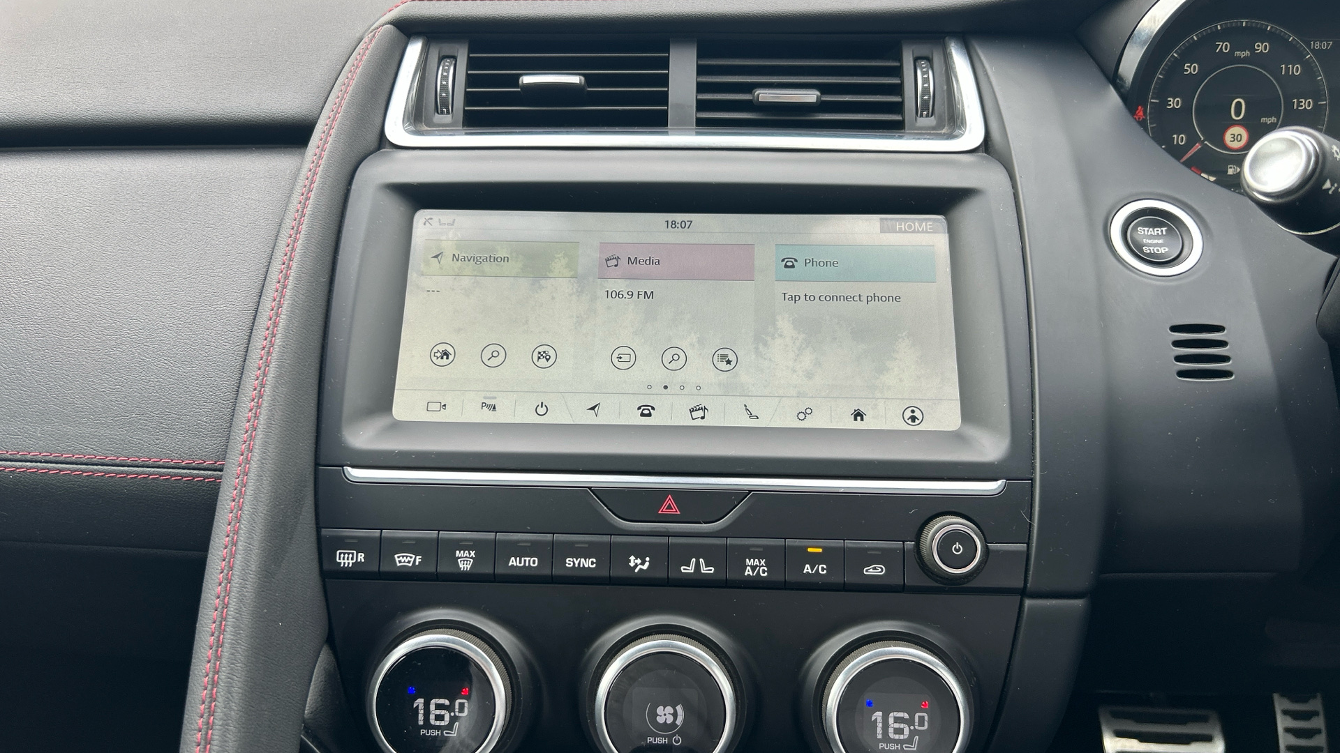 Jaguar E Pace