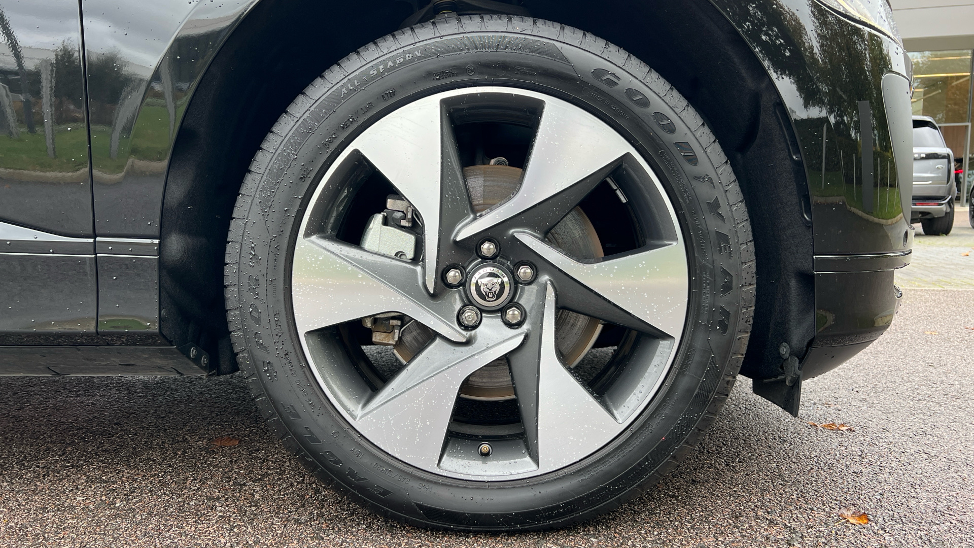 Jaguar I Pace