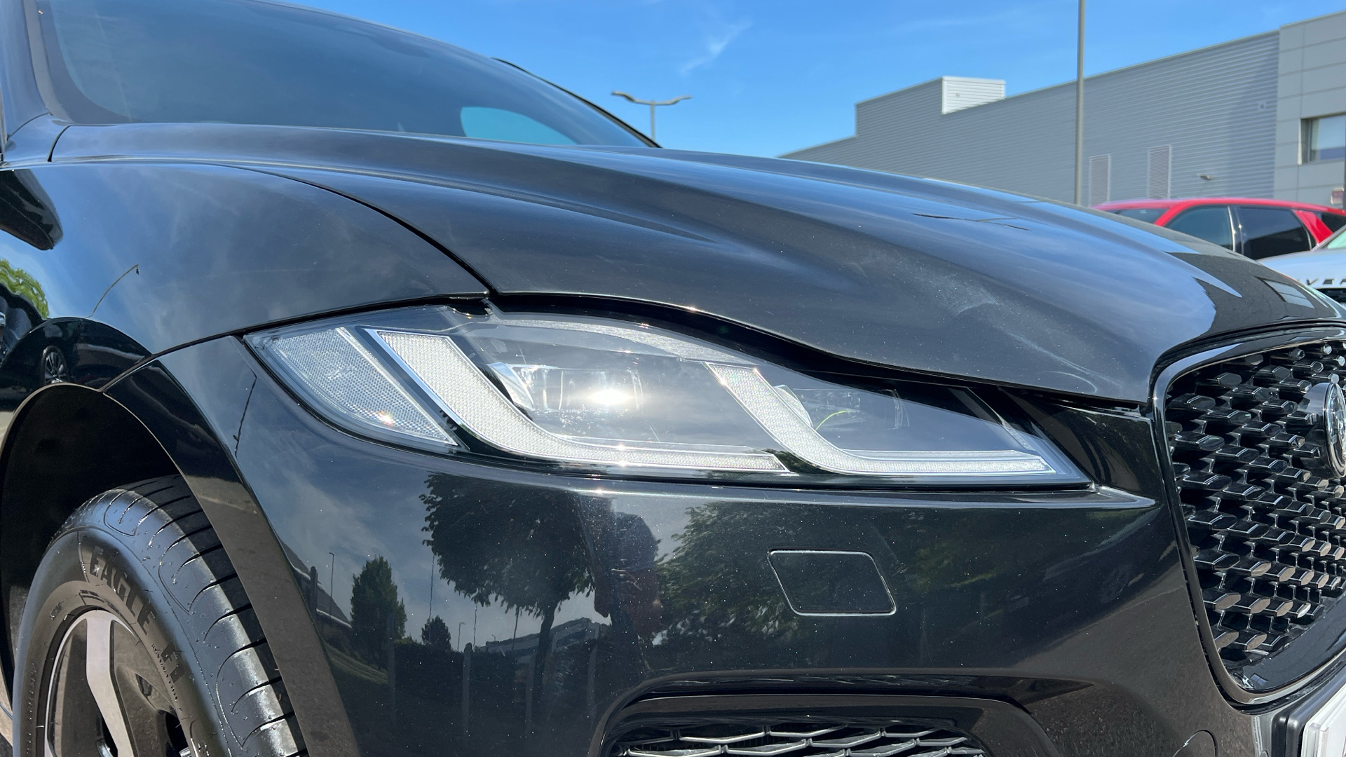 Jaguar F Pace