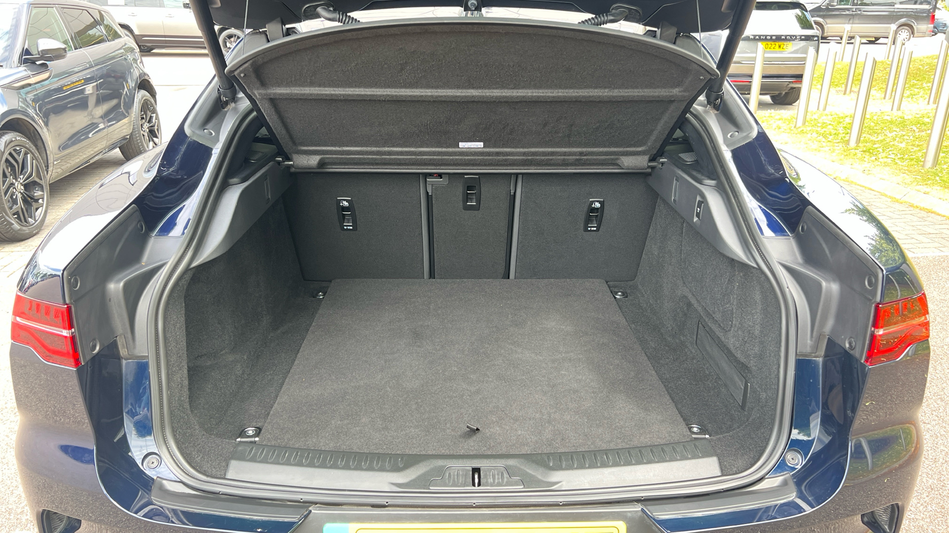Jaguar I Pace