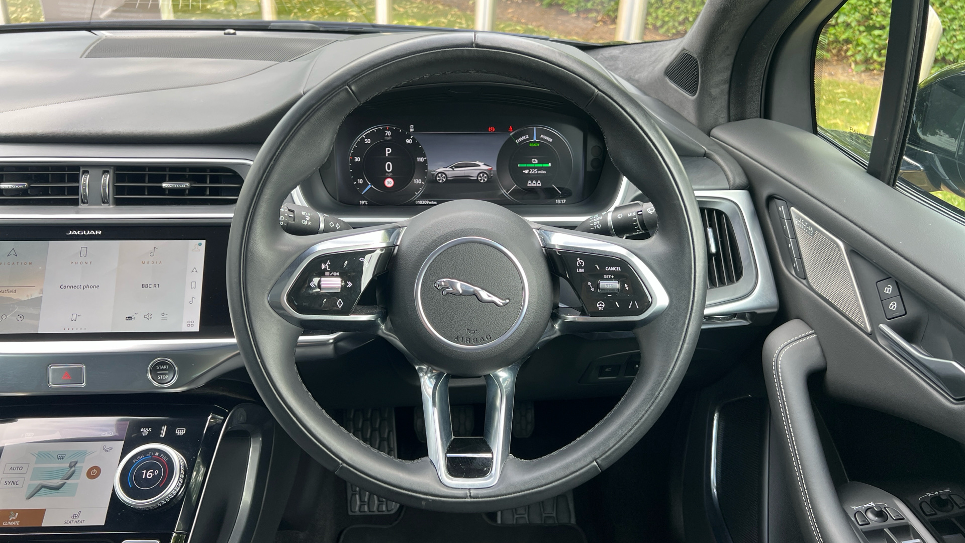 Jaguar I Pace