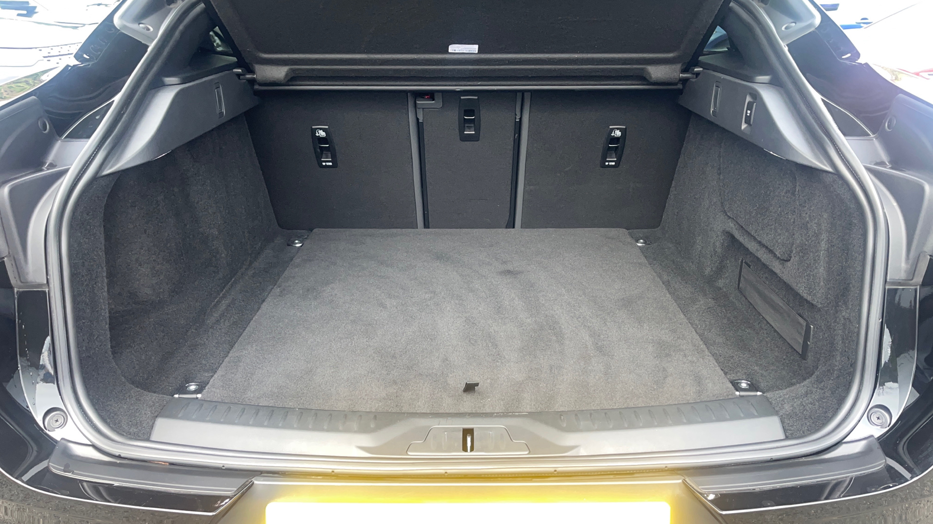Jaguar I Pace