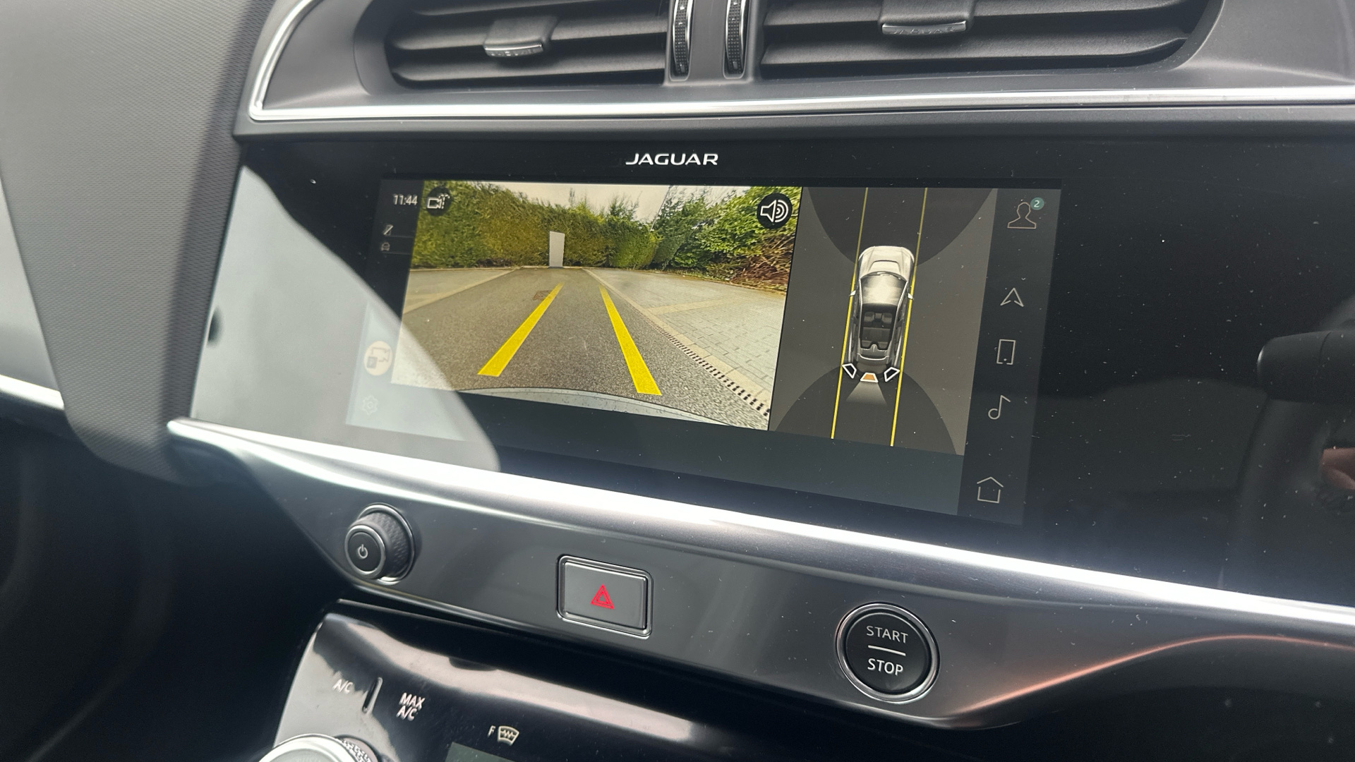 Jaguar I Pace
