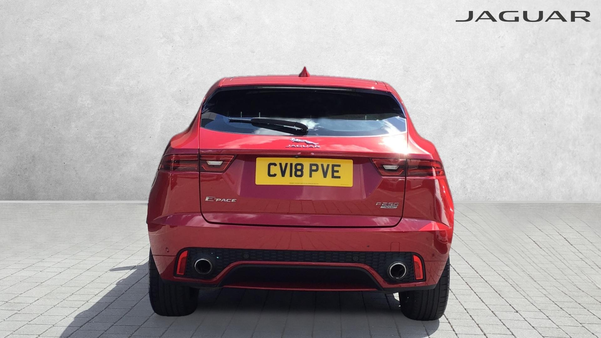Jaguar E Pace