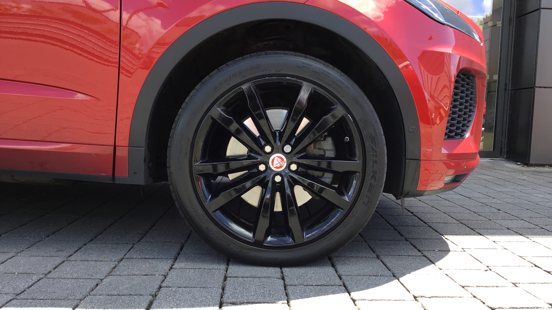 Jaguar E Pace