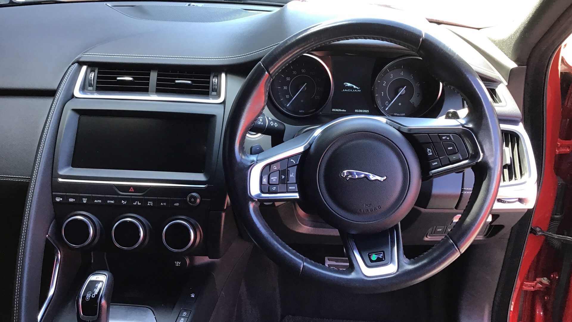 Jaguar E Pace
