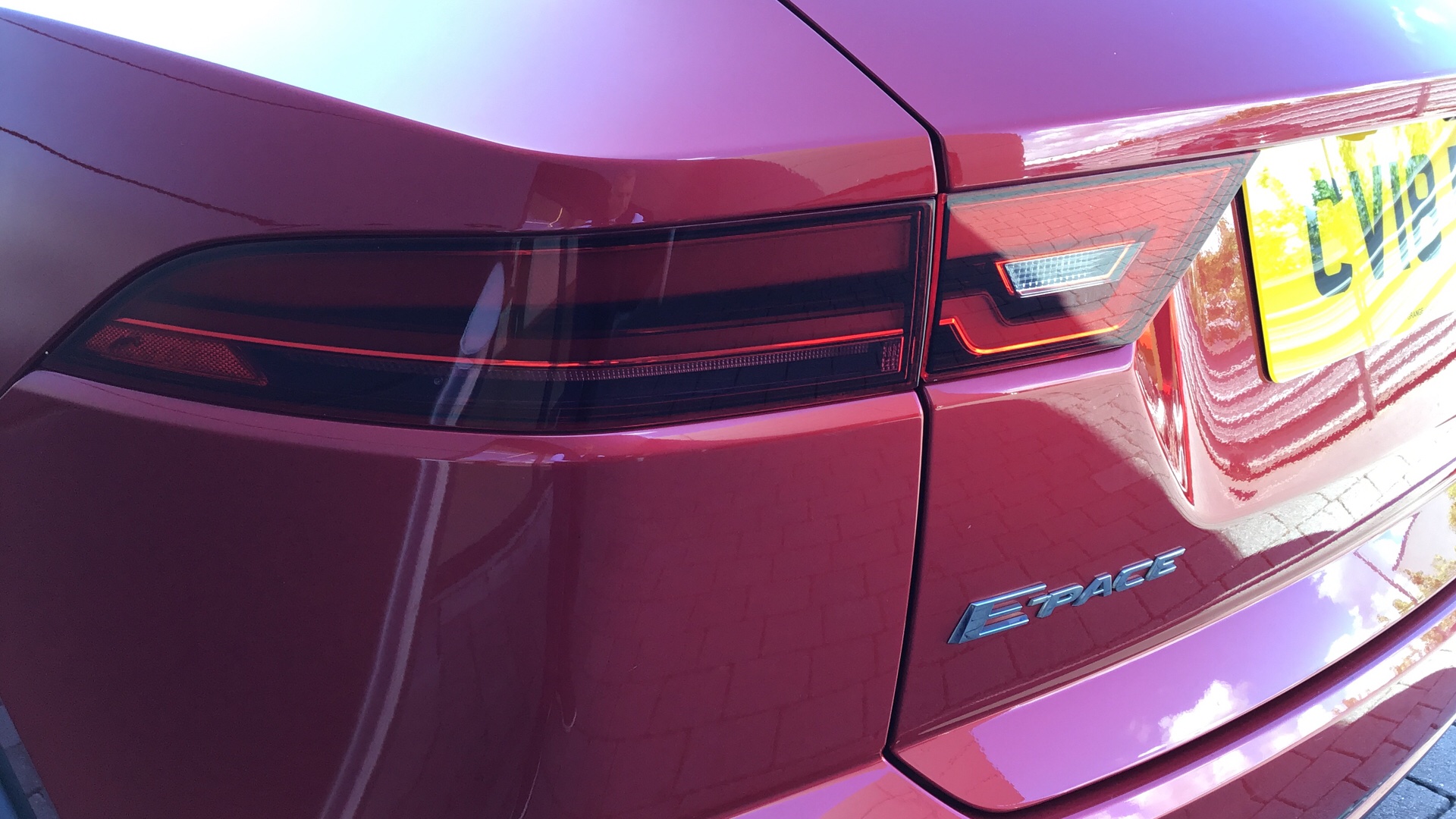 Jaguar E Pace