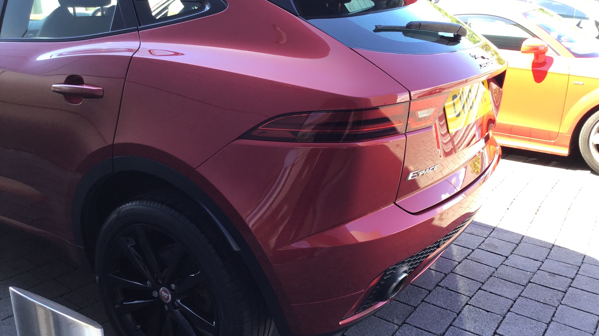 Jaguar E Pace