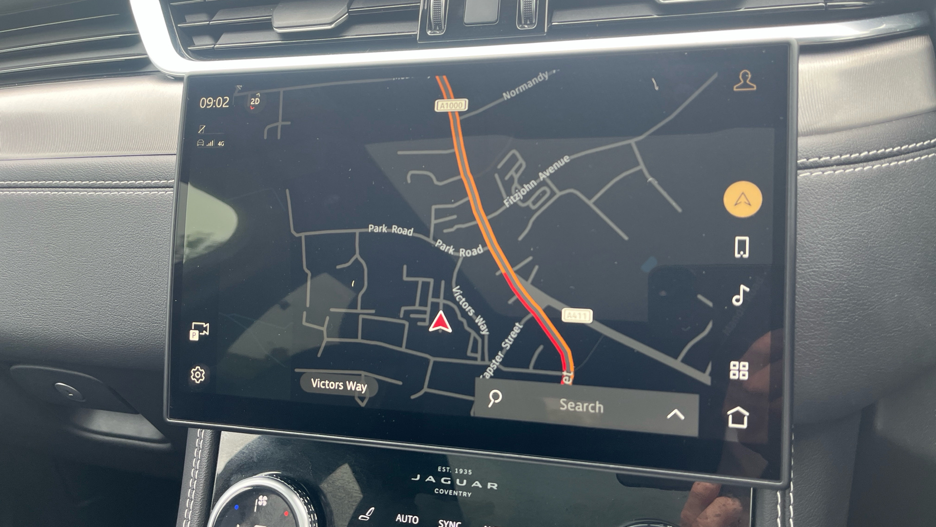Jaguar F Pace