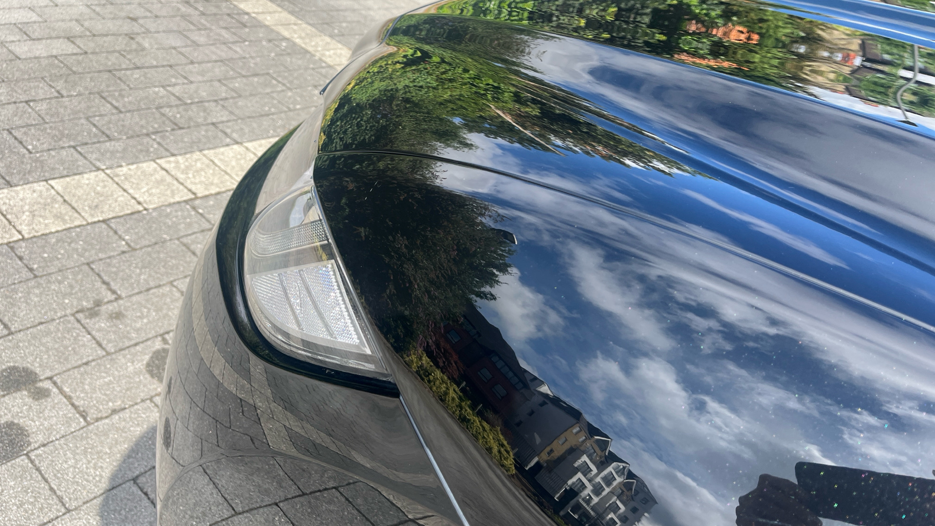 Jaguar F Pace