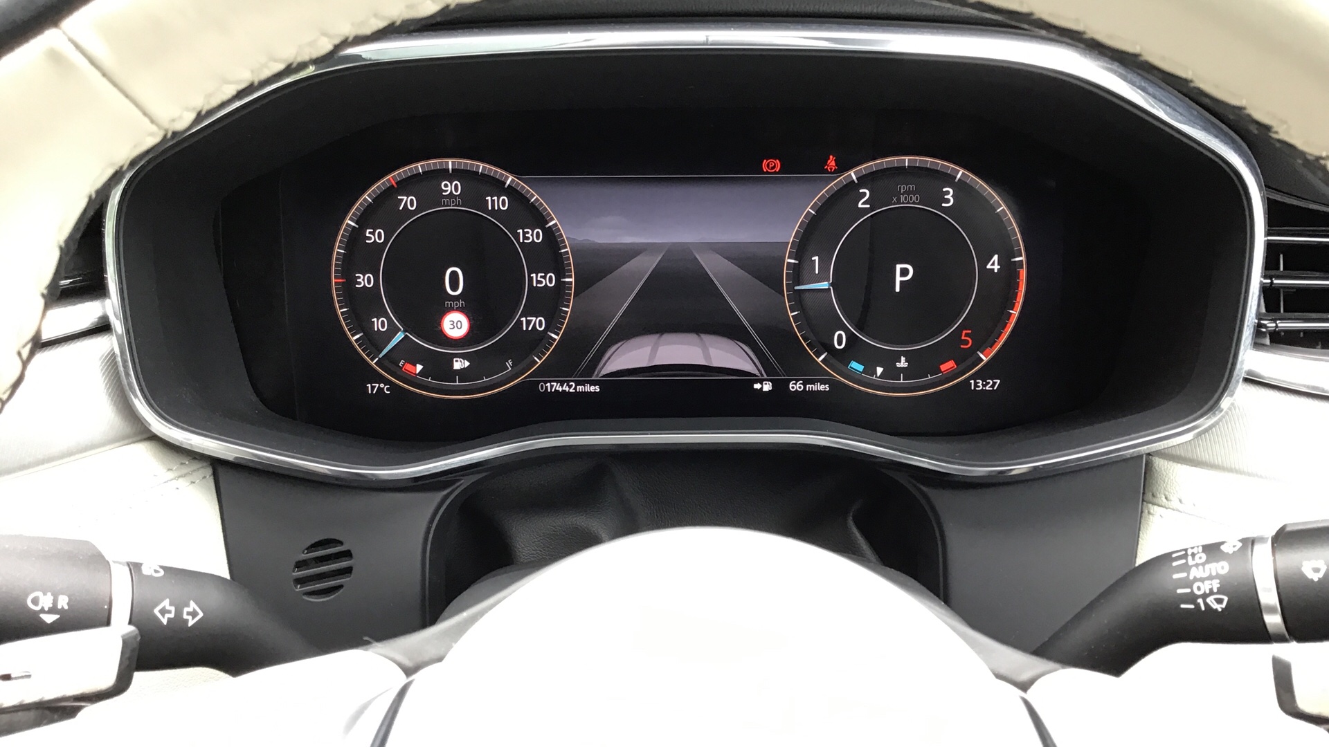 Jaguar F Pace