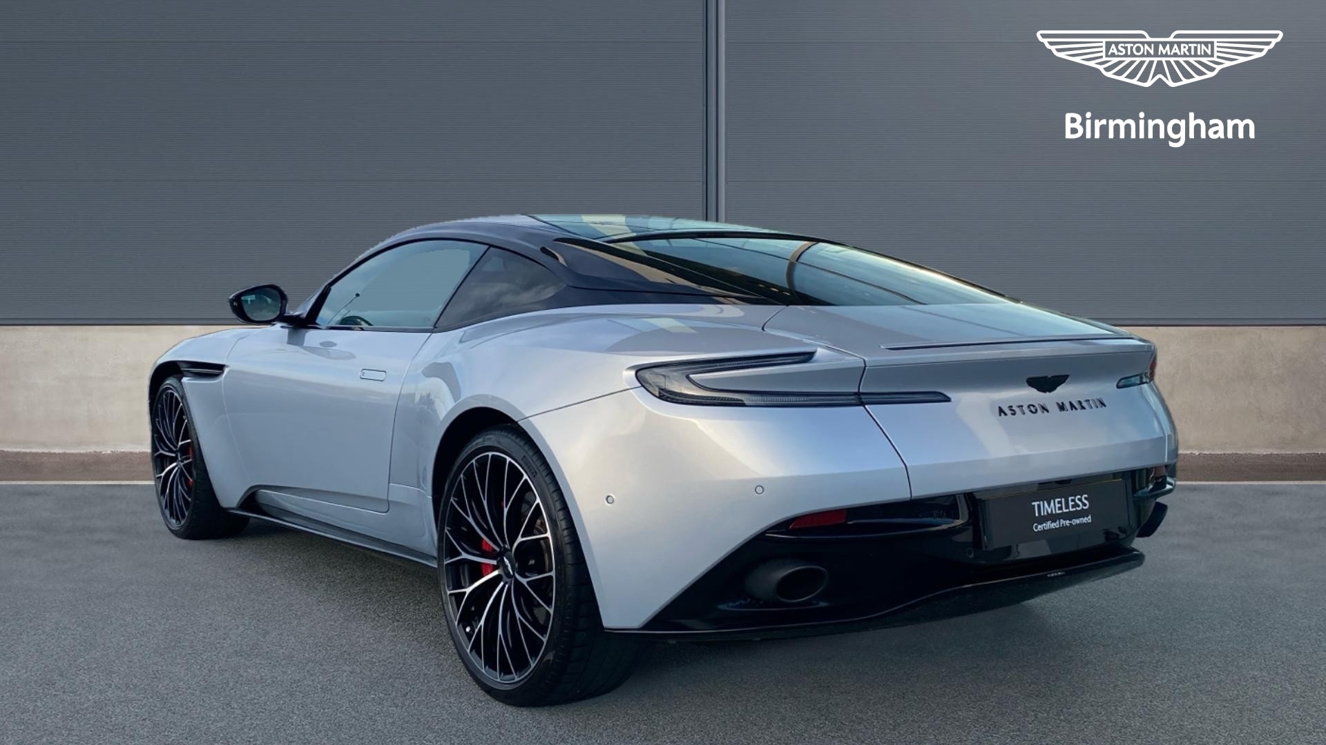 Aston Martin DB11