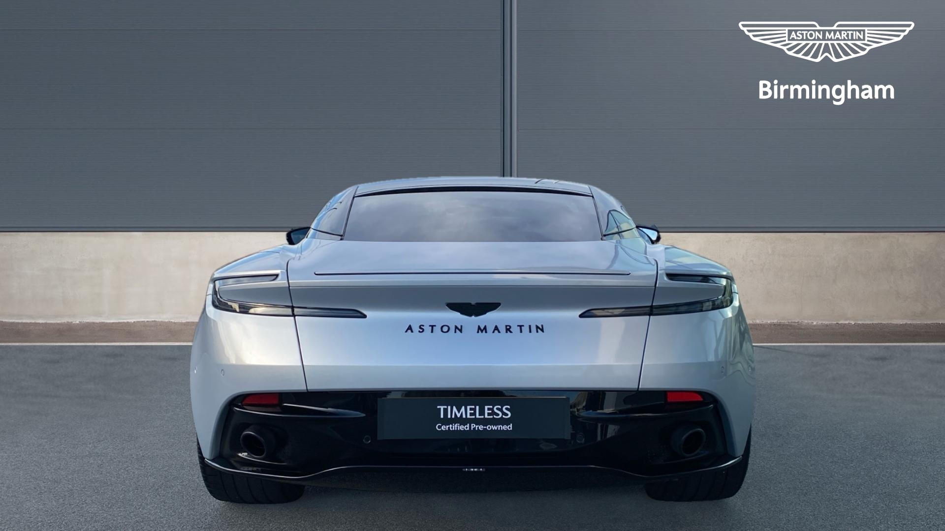 Aston Martin DB11