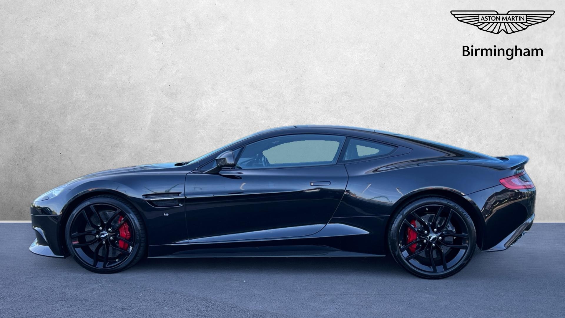 Aston Martin Vanquish