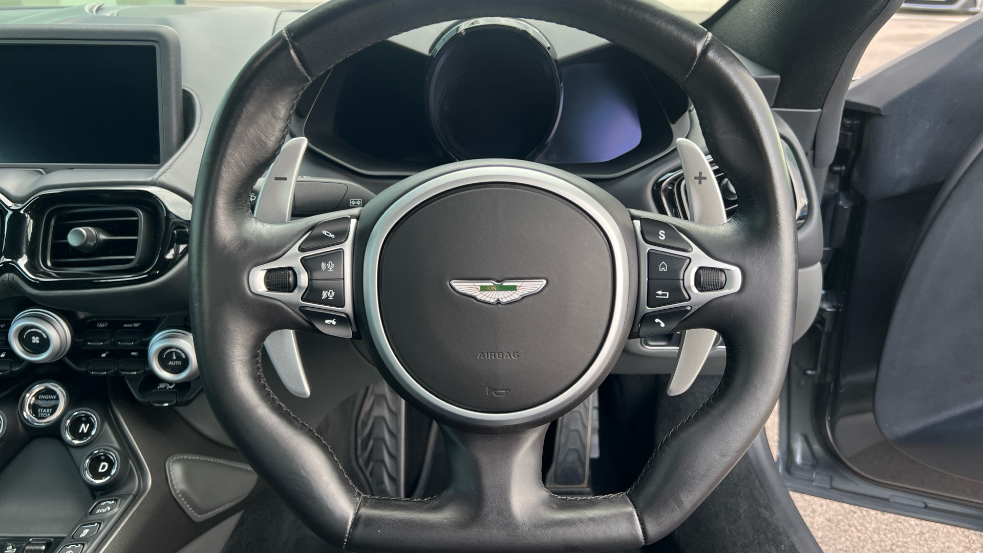 Aston Martin Vantage