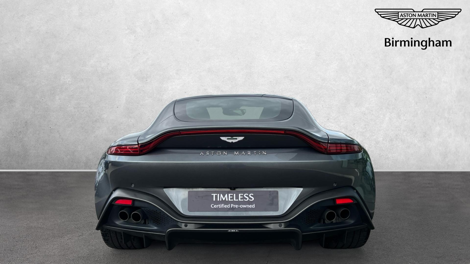 Aston Martin Vantage