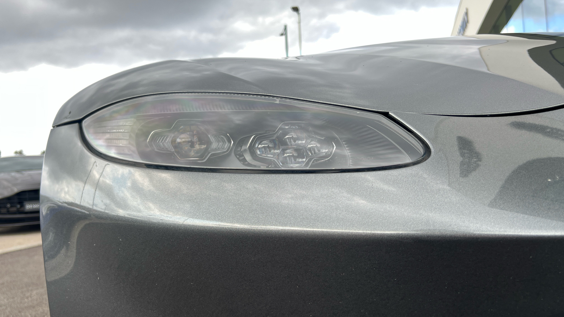 Aston Martin Vantage