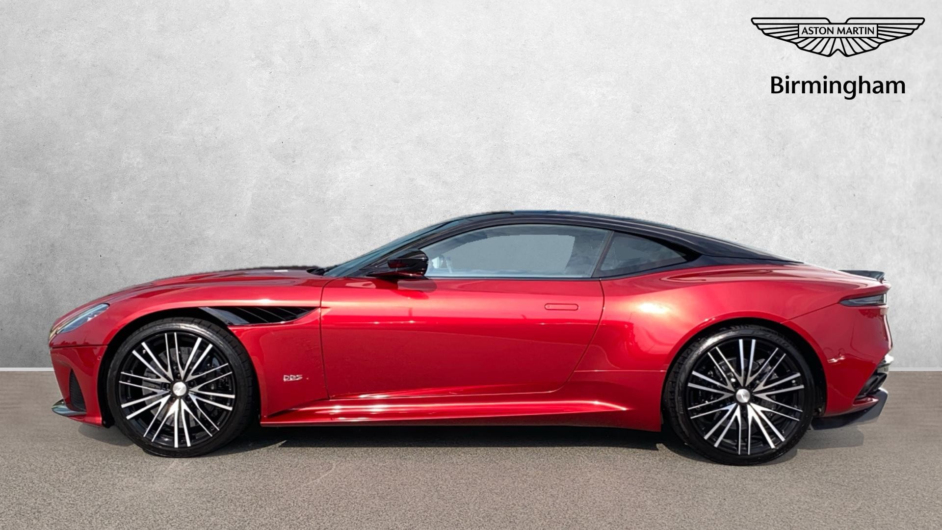 Aston Martin DBS