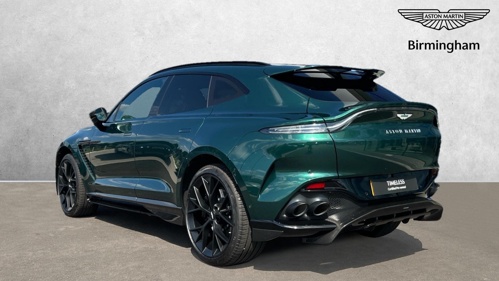 Aston Martin DBX