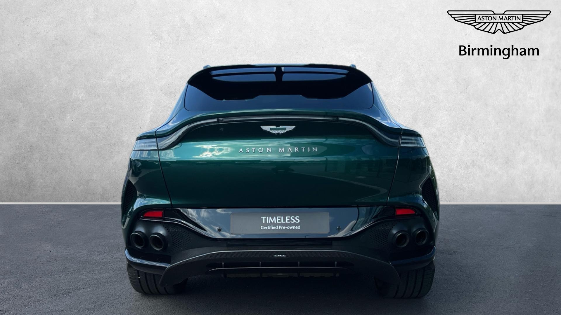 Aston Martin DBX
