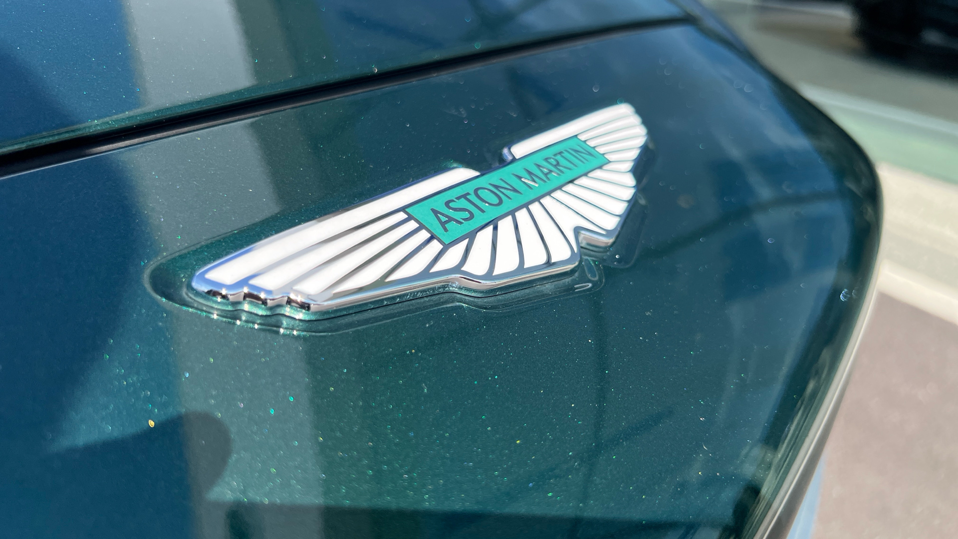 Aston Martin DBX